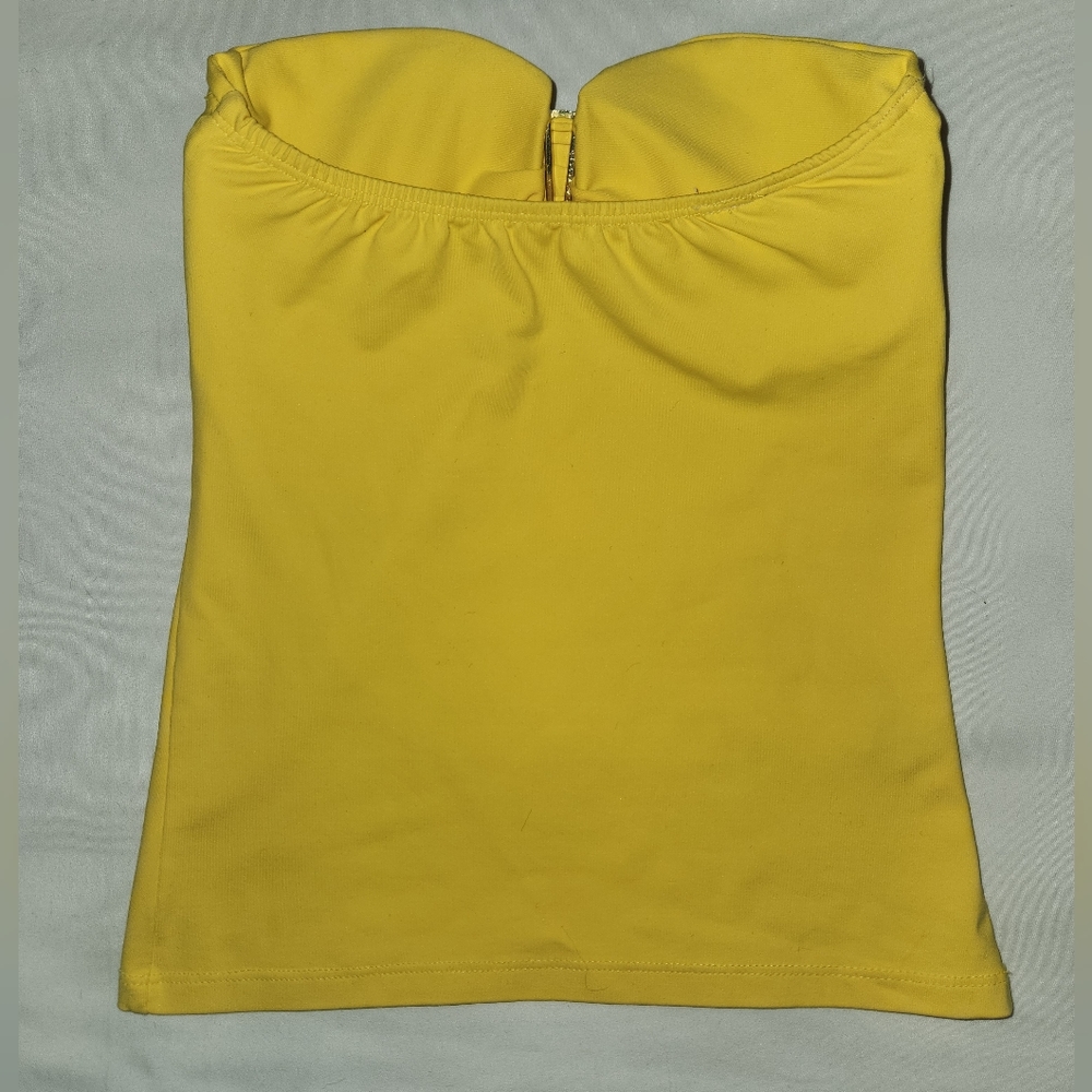 Blouse & Top - Picture 10 of 13